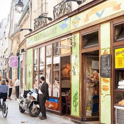 Le Marais Paris Private visit with Hotel pick up and drop 3