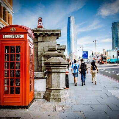 London Private History Tour with a Local Guide: Tailored to Your Interests 4