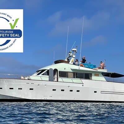 Sunset Cruise Lisbon | VIP Yacht Lisbon Party