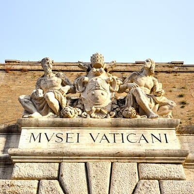 PRIVATE Vatican, Sistine Chapel & St. Peter's Basilica
