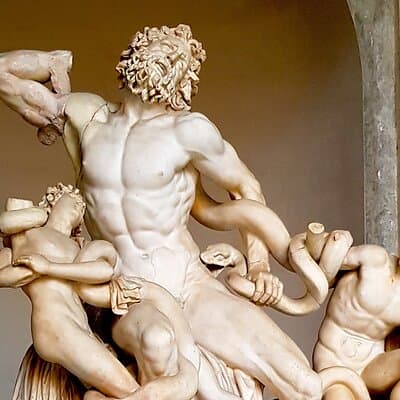 PRIVATE Vatican, Sistine Chapel & St. Peter's Basilica 4