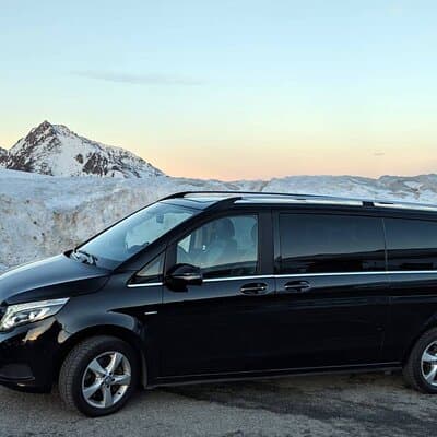 Private transfer Barcelona to Andorra (DE 1 to 15 passengers) 4