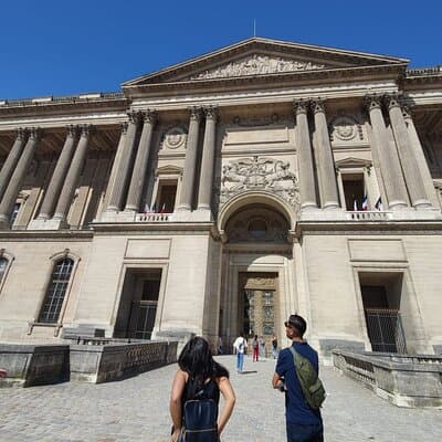 Paris 4 hours Private Guided Trip with Indian Meal -Hotel pickup 3