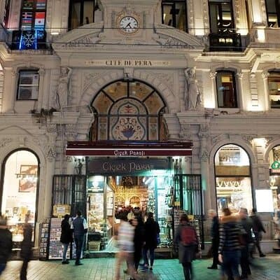 2 Hours Taksim Square and Istiklal Street 5