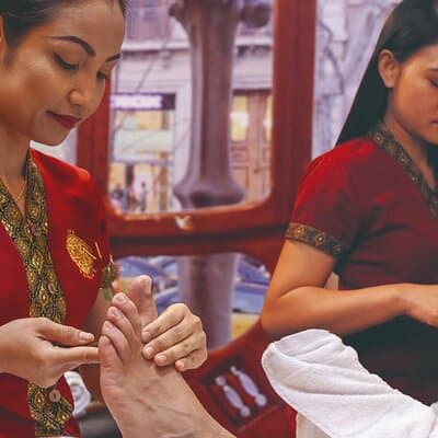 Thai Foot and Legs Massage of 30 min at THAI MASSAGE ALURA 2