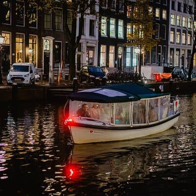 Private Romantic Evening Canal Cruise – The Original 3