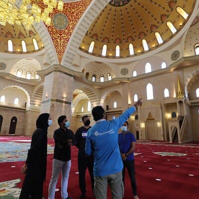 From Dubai to Fujairah: Full Day Tour with Sheikh Zayed Grand Mosque 2