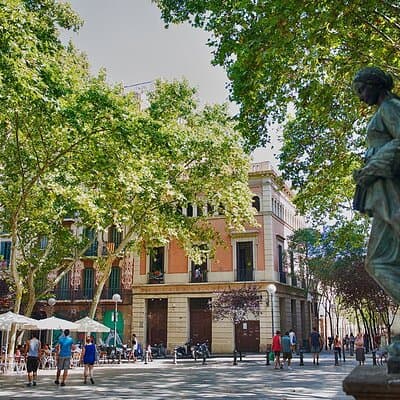 Gracia Village Private Walking Tour
