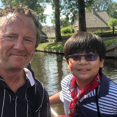 Giethoorn, Private Boat Tour & Zaanse Schans Windmills 2