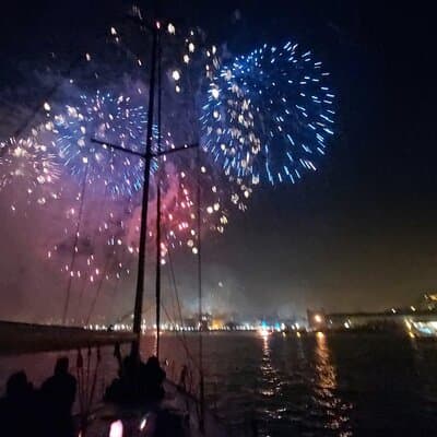 Passing the Year in a Boat with Champagne and Fireworks 2