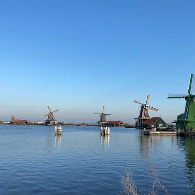 Giethoorn and Zaanse Schans Day Tour Small Group Incl. Boat Ride 2