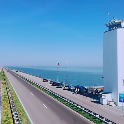 Day Tour Giethoorn, Afsluitdijk and Zaanse Schans with Boat Cruise 2