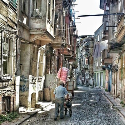 Istanbul Small-Group Sightseeing and Culinary Walking Tour 2