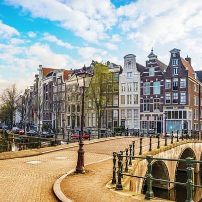 Amsterdam Treasure Mystery: The Sailor's Lost Diamonds 4