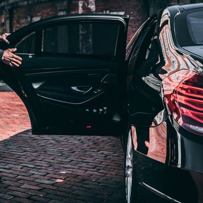 Full-Day Executive Chauffeur Service in Amsterdam 3