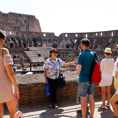 Colosseum & Roman Forum Guided Tour 3