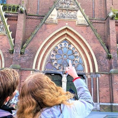 Discover Amsterdam's city center in this Outside Escape game tour 5