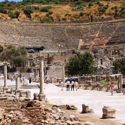 Ephesus and Pamukkale Full-Day Private Tour from Istanbul by Plane 3