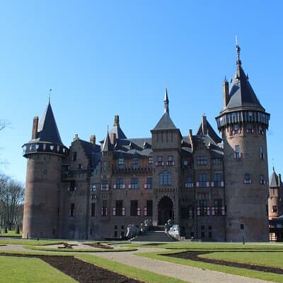 Castle De Haar Small-Group Tour from Amsterdam
