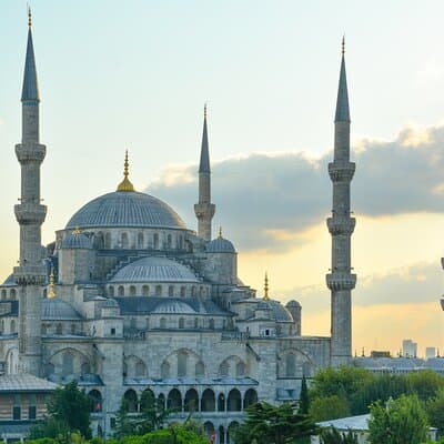 Istanbul Mosques Walking Tour: Hagia Sophia and Blue Mosque