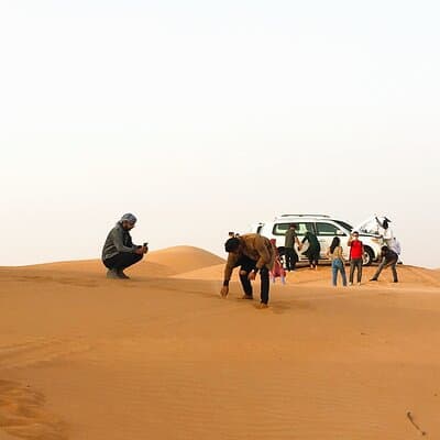 Premium Dubai Desert Safari 4x4 with BBQ Dinner 2
