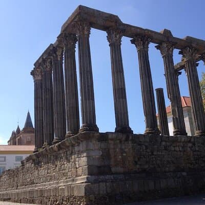 Private Tour in Evora and Monsaraz with Wine Tasting 2