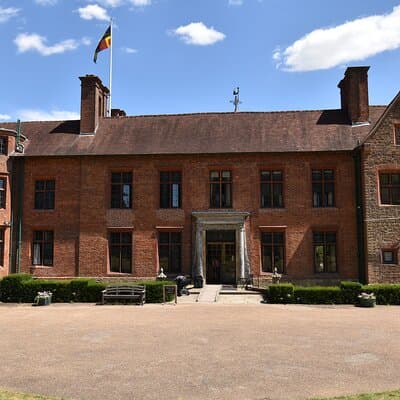 London Private Taxi Transfer to Chartwell 3