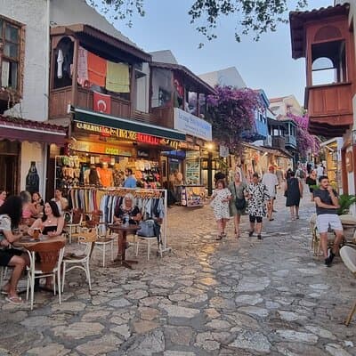 Istanbul Tour Guide 3