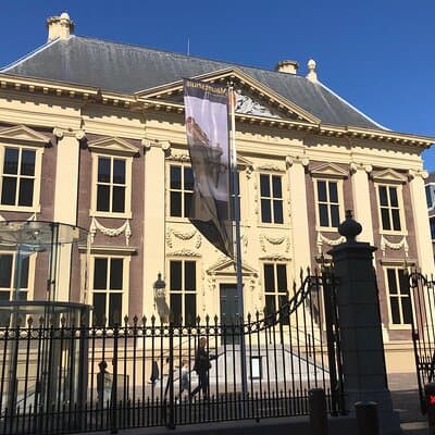 Visit the Girl with the Pearl Earring, The Hague & Delft City