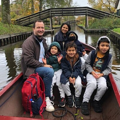 Giethoorn, Private Boat Tour & Zaanse Schans Windmills 5