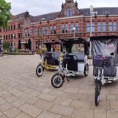 2 hours Amsterdam City Tour in Pedicab 2