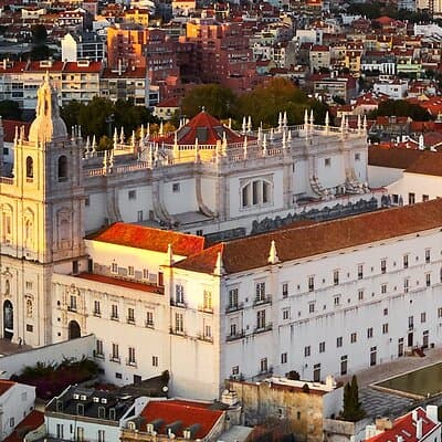 Lisbon Historical Downtown Private Tour 3