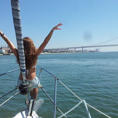 Tagus River Lisbon Private Sailing Cruise with Locals 4