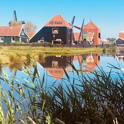 Dreamy Dutch Villages Tour: Giethoorn, Zaanse Schans & More 5