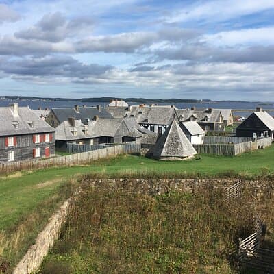 Black Wood Tours: Fortress of Louisbourg Tour 3