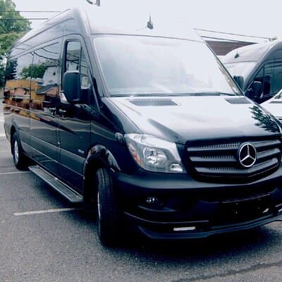 NYC Private Tour With Tour Guide-Stretch Limo, SUV Or Luxury Van 4