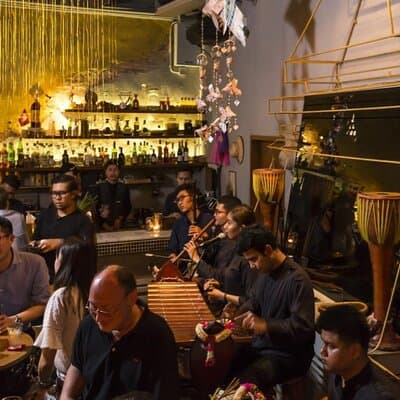 Bangkok Bar Hopping Night Tour 4