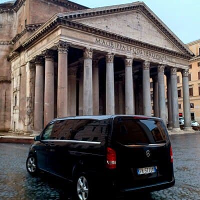 4-hour Rome tour with private driver 3
