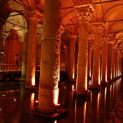Istanbul Small-Group, 1-Day Walking Tour including Hagia Sophia 5