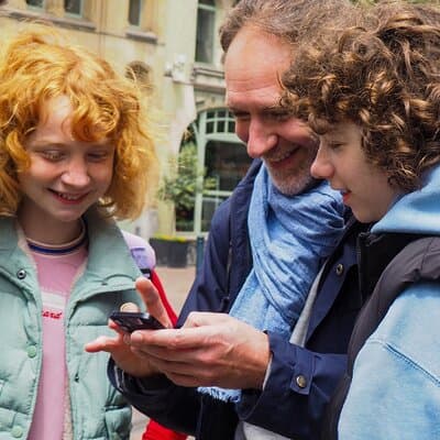 Discover Amsterdam by playing! Escape game - The alchemist 3