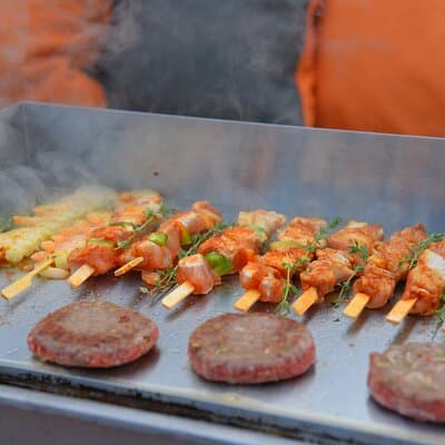 Amsterdam Private BBQ and Drinks Cruise With Onboard Chef 2