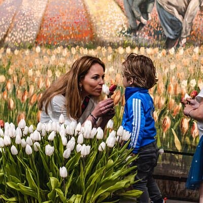 Tour to Giethoorn and Keukenhof Tulip Fields from Amsterdam 5
