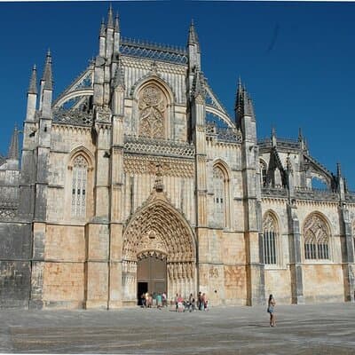 Private Tour Fátima, Batalha, Nazaré and Óbidos from Lisbon 5