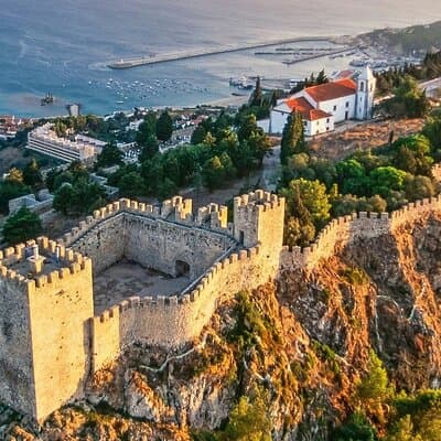 From Lisbon: Arrábida & Sesimbra Private Day Trip – Wine & Nature