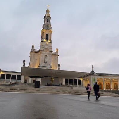 Private Tour from Lisbon to Fatima Nazare and Obidos 3