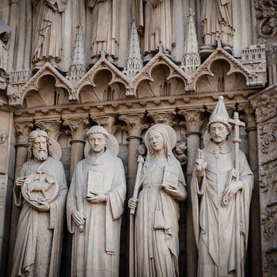 Medieval Paris: Notre Dame, Sainte Chapelle and Conciergerie 2