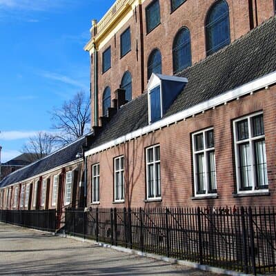 Private Walking Tour in Amsterdam: WWII Heritage & History 2