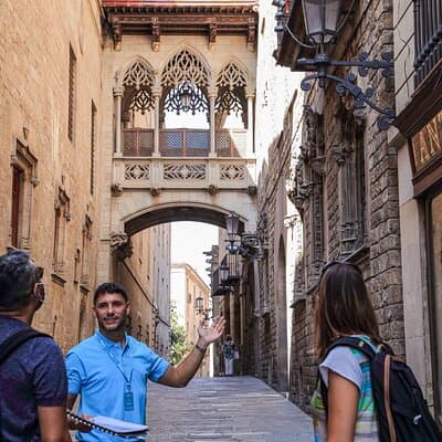 Barcelona Gothic Quarter Tour (Small Group) 2