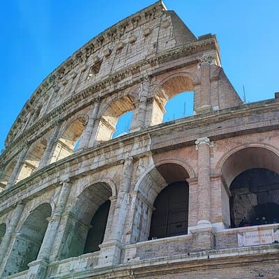 Colosseum, Roman Forum & Palatine Hill - Group Tour