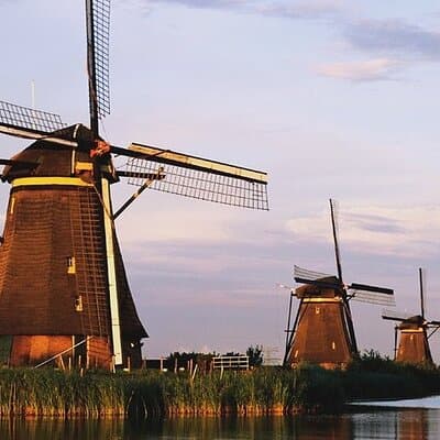 Full-Day Trip From Amsterdam to Keukenhof, Zaanse Schans + Cruise